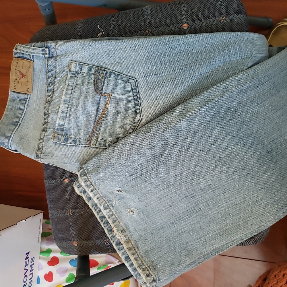 American eagle distressed flares size 4